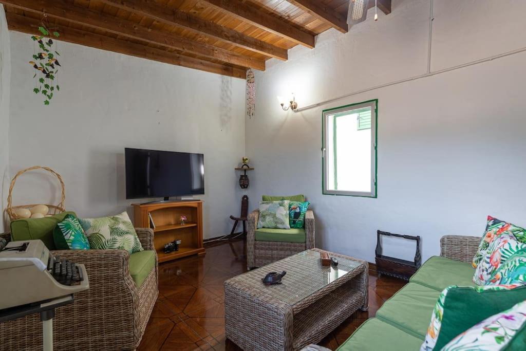 Vivienda Vacacional Ca' Pepita Y Jose El Albercon Екстериор снимка